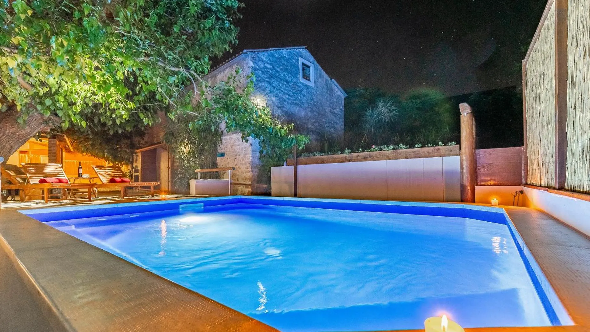 فيلة فيلا Istrian Stone House With Heated Pool بولا